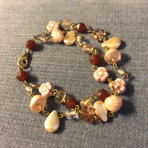 Beaded and metal bracelet with hook and double